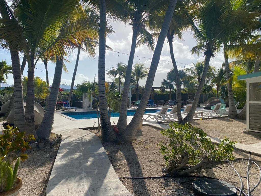Island Club Turks & Grace Bay Place Екстериор снимка