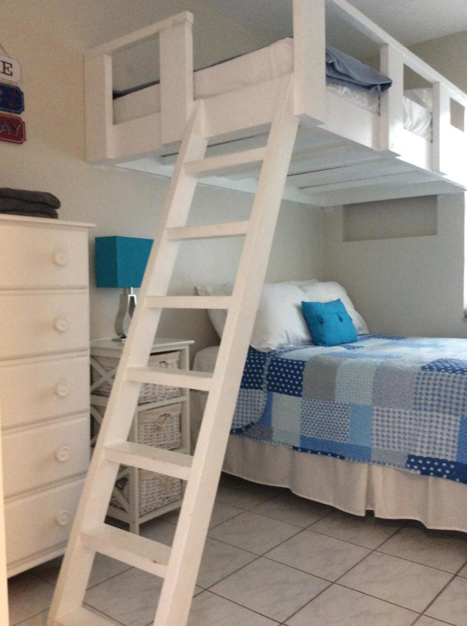 Island Club Turks & Grace Bay Place Екстериор снимка