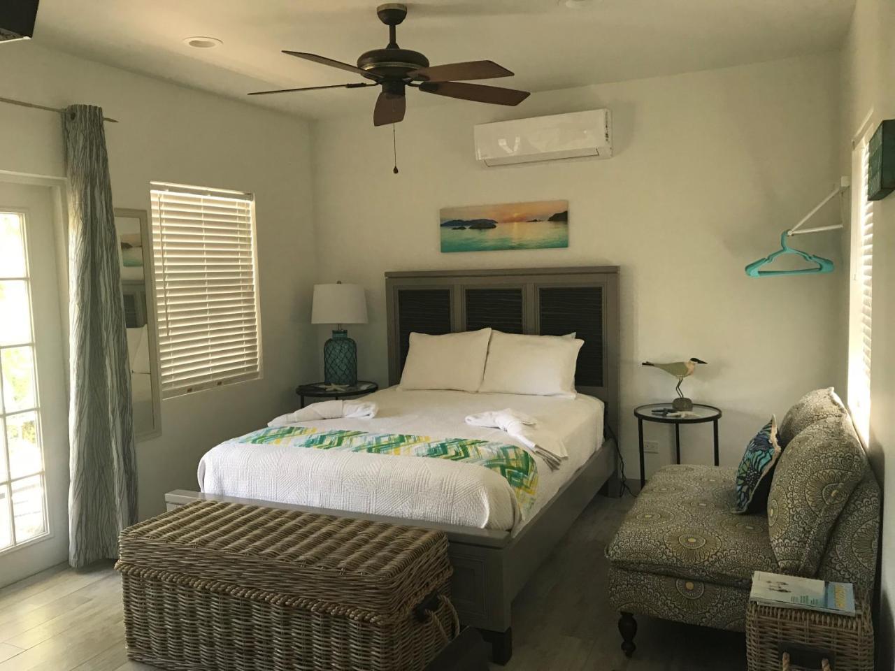 Island Club Turks & Grace Bay Place Екстериор снимка
